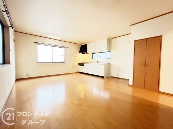 八尾市西山本町４丁目　中古一戸建て