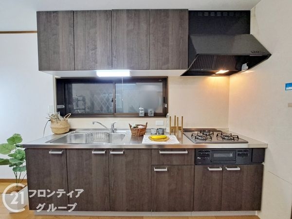 八尾市萱振町７丁目　中古一戸建て