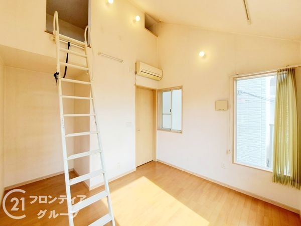 東大阪市本町の中古一戸建て