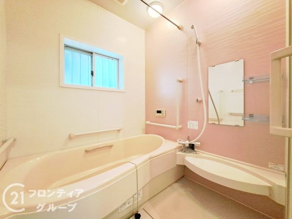 東大阪市本町　中古一戸建て