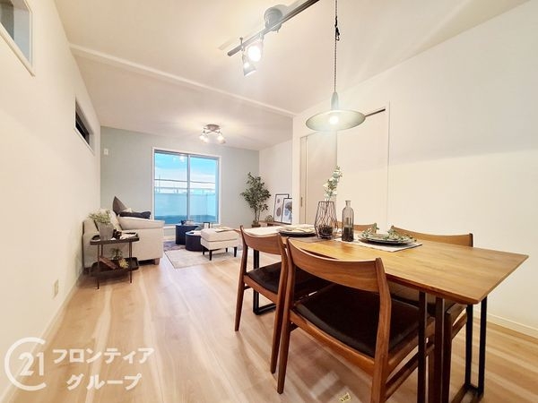 八尾市水越３丁目　中古一戸建て