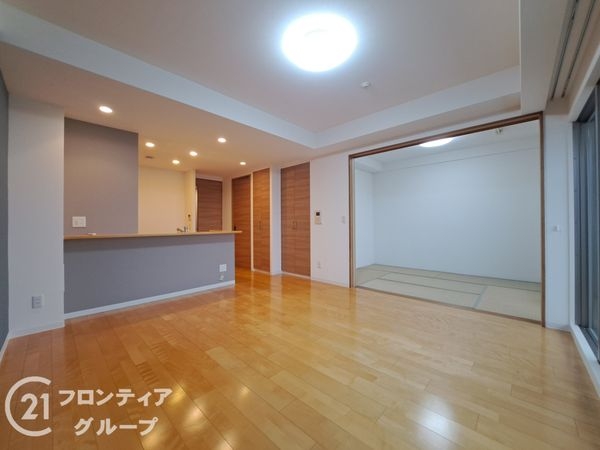 シャルマンフジ近鉄八尾フロントテラス　中古マンション