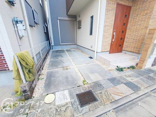 東大阪市大蓮北３丁目　中古一戸建て