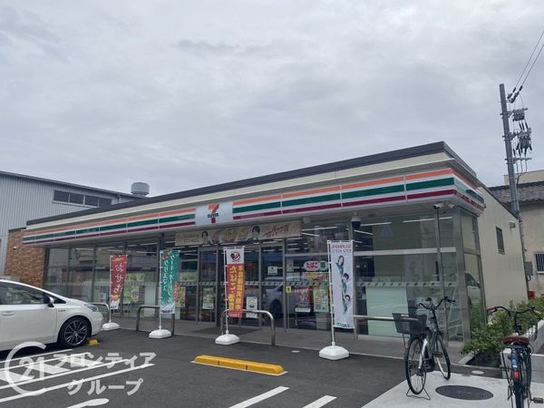 東大阪市新上小阪　新築一戸建て(セブンイレブン（仮設店舗）東大阪店)