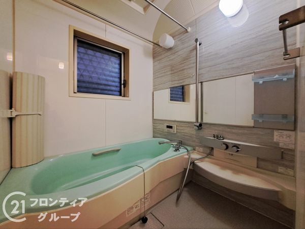 東大阪市上四条町　中古一戸建て