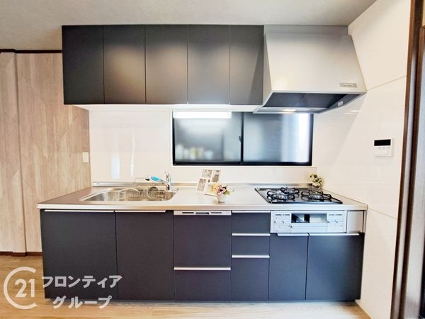 東大阪市御厨栄町２丁目　中古一戸建て