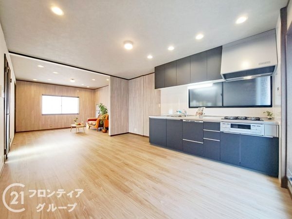 東大阪市御厨栄町２丁目　中古一戸建て