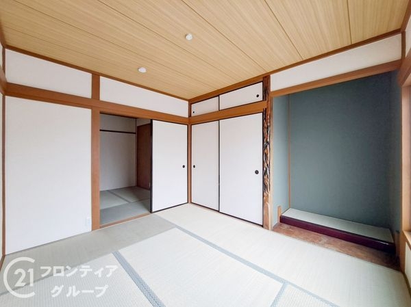 東大阪市東鴻池町４丁目の中古一戸建て
