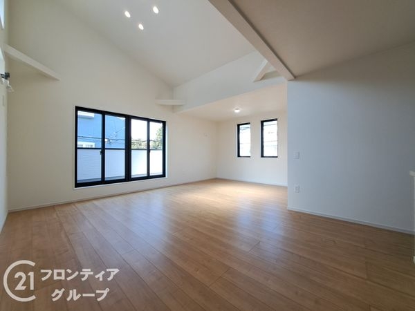 大阪市平野区平野東３丁目　新築一戸建て