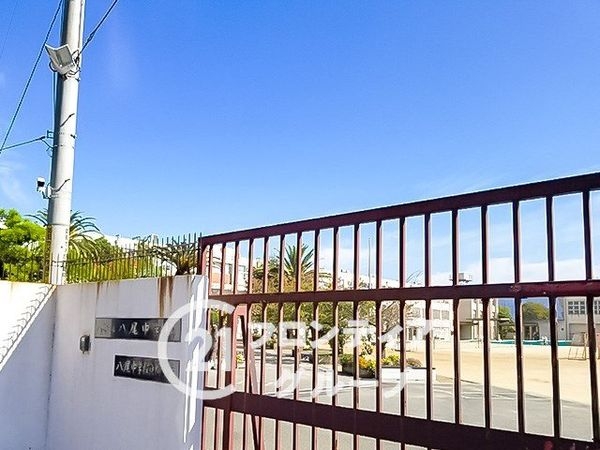 八尾市小畑町２丁目　新築一戸建て　７期　4号棟(八尾市立八尾中学校)