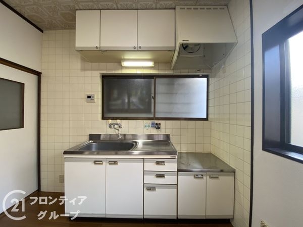 東大阪市岩田町５丁目　中古一戸建て