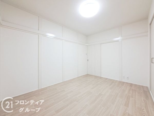 東大阪市御厨西ノ町１丁目の中古一戸建て