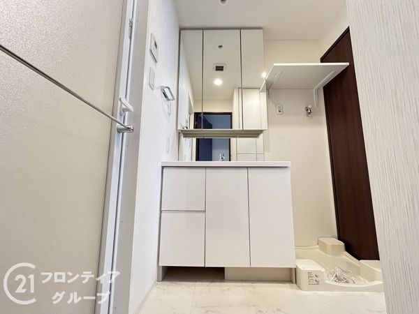 ドルチェヴィータ荒本駅前　中古マンション