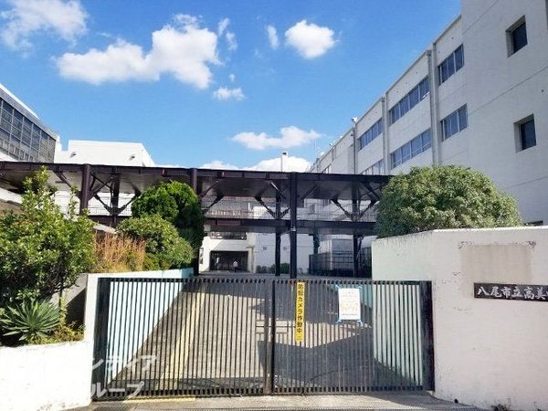 八尾市安中町９丁目　新築一戸建て　１期　1号棟(八尾市立高美中学校)