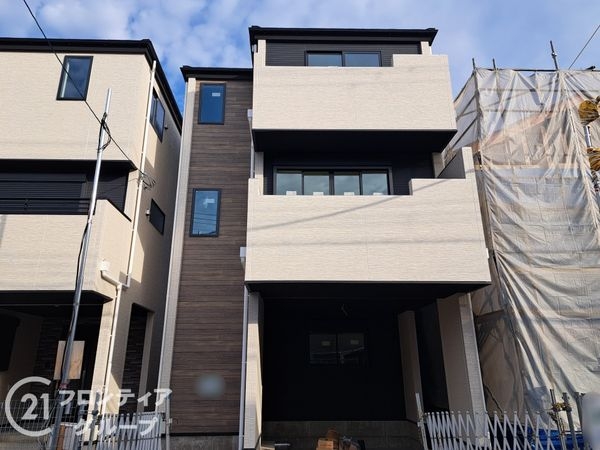 八尾市安中町９丁目　新築一戸建て　１期　2号棟