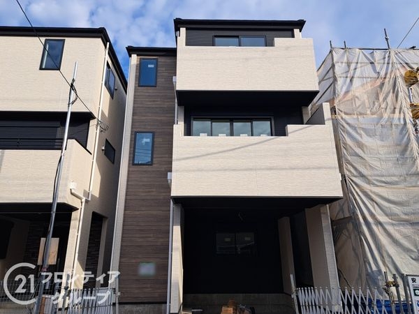 八尾市安中町９丁目　新築一戸建て　１期　2号棟