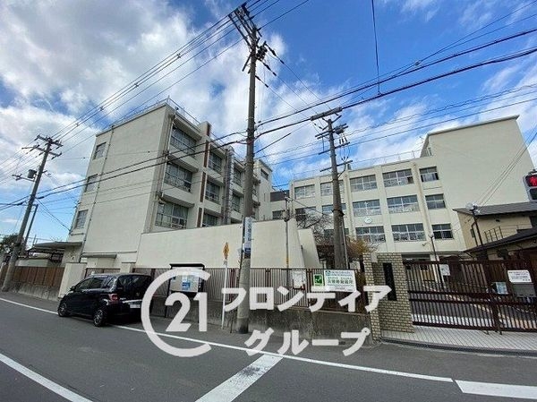 大阪市平野区瓜破西２丁目　新築一戸建て　２号棟(大阪市立瓜破西小学校)