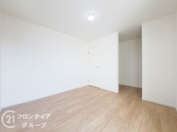 大阪市平野区瓜破西２丁目　新築一戸建て　4号棟
