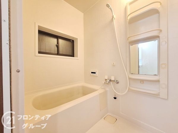東大阪市本町　中古一戸建て