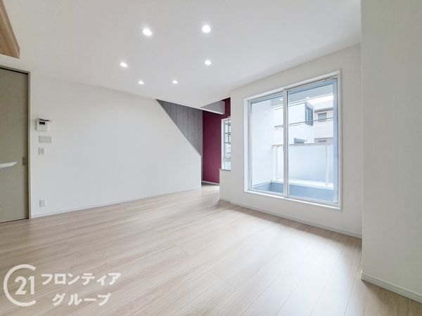 東大阪市花園東町２丁目　新築一戸建て