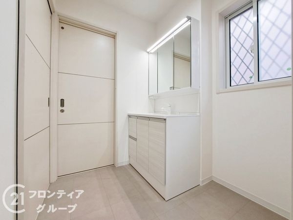 東大阪市上四条町の中古一戸建て