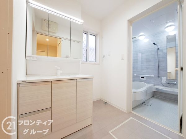 東大阪市上四条町の中古一戸建て