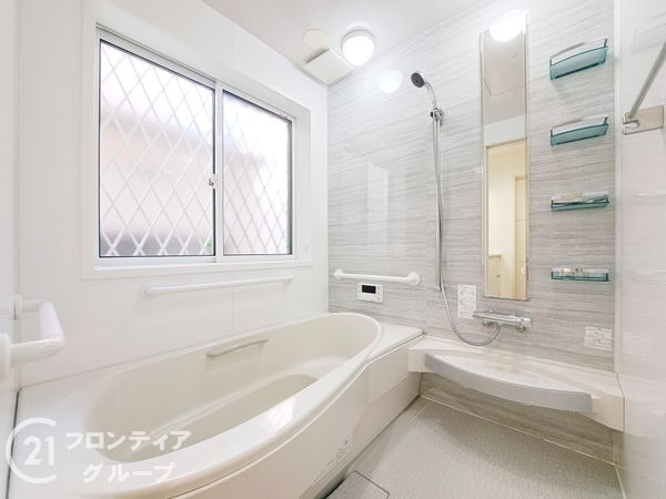 東大阪市上四条町　中古一戸建て