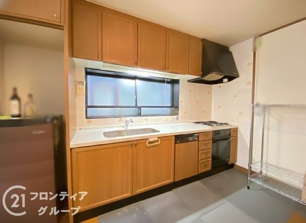 東大阪市上小阪４丁目　中古一戸建て