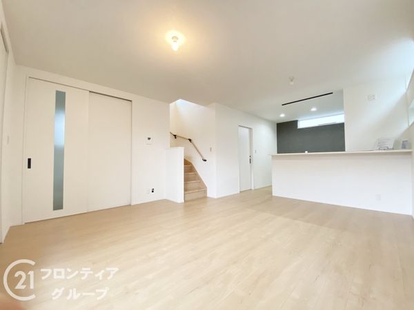 八尾市山本町北７丁目　新築一戸建て　B号地