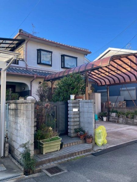 八尾市東山本町６丁目　中古一戸建て