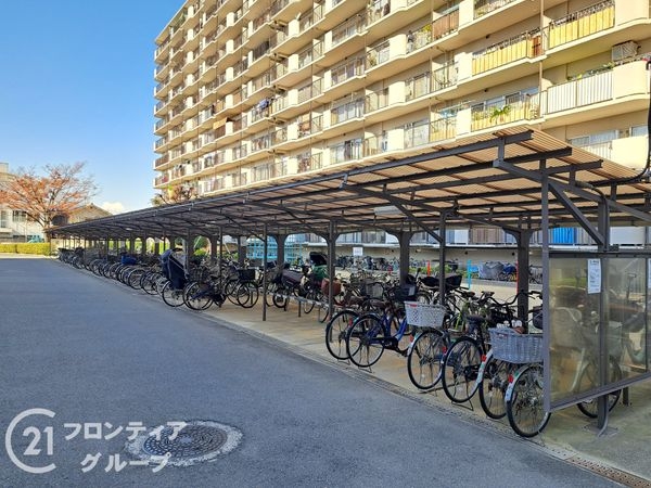 小阪パークハイツ弐号棟　中古マンション
