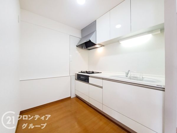 小阪パークハイツ弐号棟　中古マンション