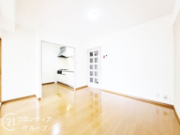 小阪パークハイツ弐号棟　中古マンション