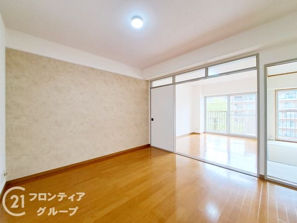 小阪パークハイツ弐号棟　中古マンション