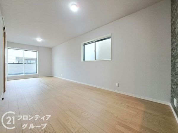 八尾市東弓削１丁目　新築一戸建て