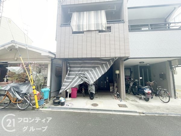 東大阪市新町　中古一戸建て