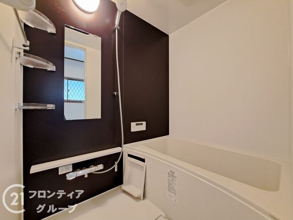 東大阪市東鴻池町５丁目　中古一戸建て