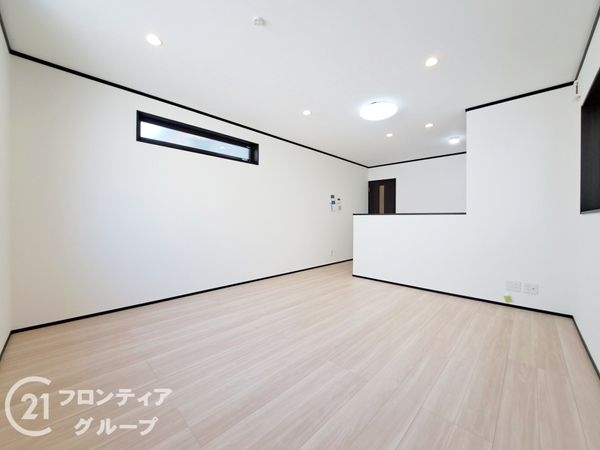 東大阪市花園東町２丁目　新築一戸建て