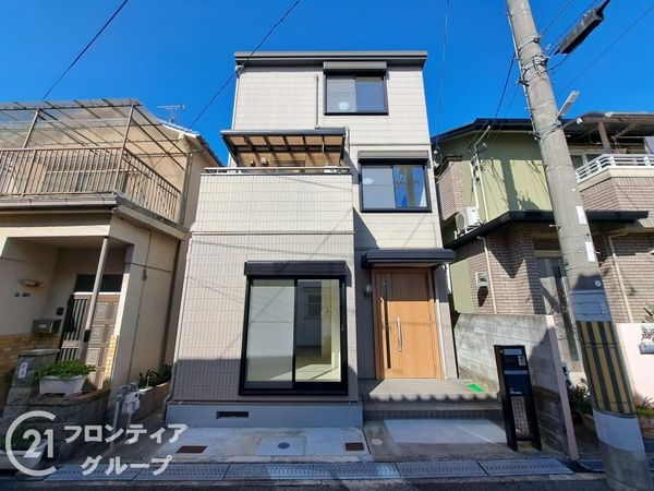 東大阪市池之端町　中古一戸建て