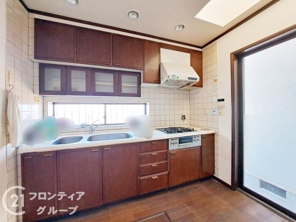 東大阪市六万寺町１丁目の中古一戸建て
