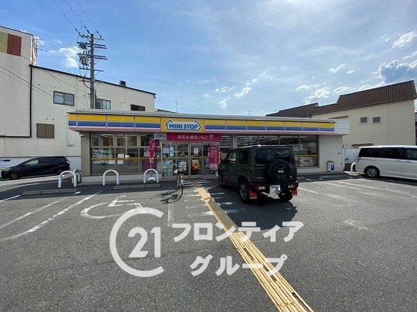 東大阪市金岡３丁目の中古一戸建て(ミニストップ大蓮東3丁目店)
