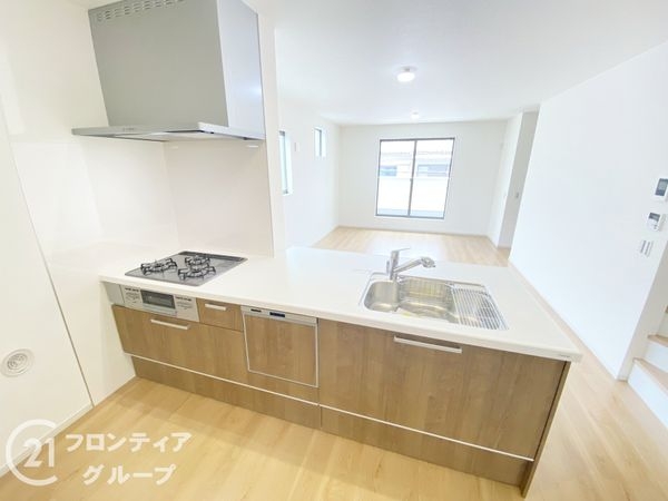 東大阪市南上小阪　新築一戸建て　１期　２号地