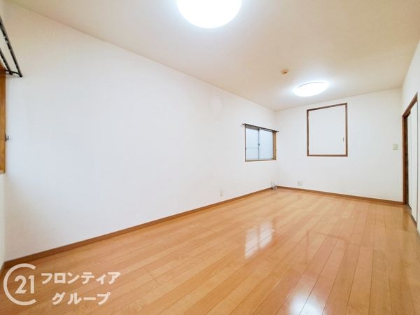 東大阪市新池島町３丁目の中古一戸建て