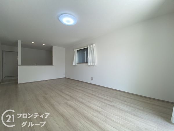 八尾市神宮寺５丁目　新築一戸建て　D号棟