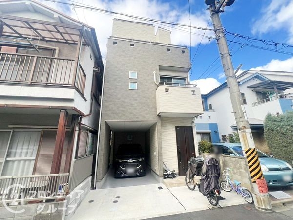 東大阪市南鴻池町２丁目の中古一戸建て