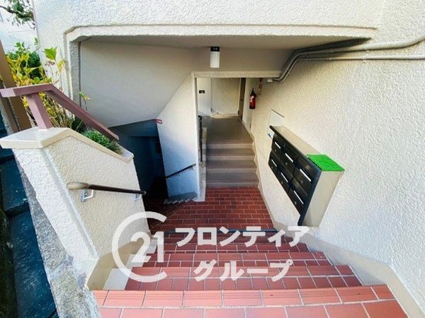 ハイタウン石切Ｆ棟　中古マンション
