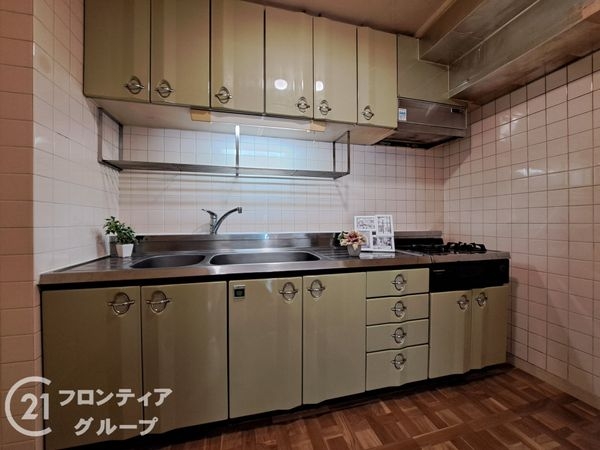 ハイタウン石切Ｆ棟　中古マンション