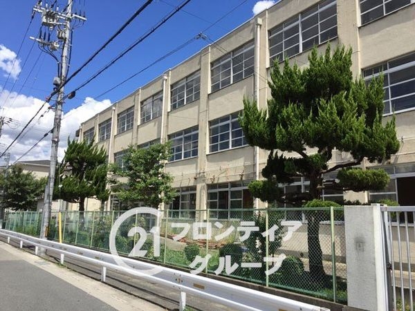 東大阪市花園東町３丁目の中古一戸建て(東大阪市立花園小学校)