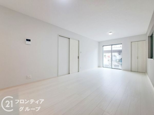 八尾市東弓削１丁目　新築一戸建て