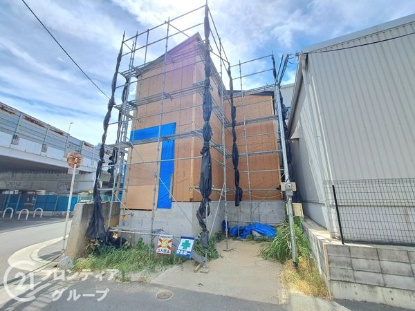 八尾市東弓削１丁目　新築一戸建て
